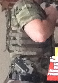 AR500 plate Carrier woodland cumber right side